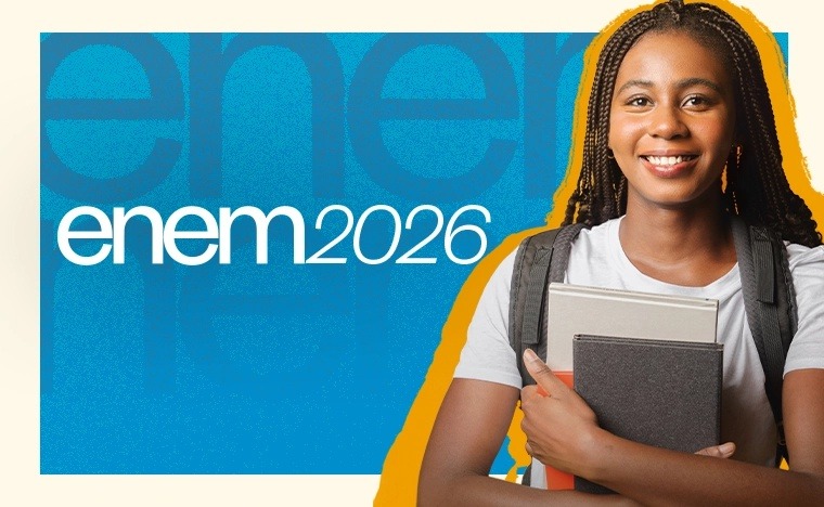 Logotipo do Inep e documentos relacionados ao Enem 2026 sobre uma mesa.