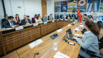 Reunião com responsáveis pelo projeto
