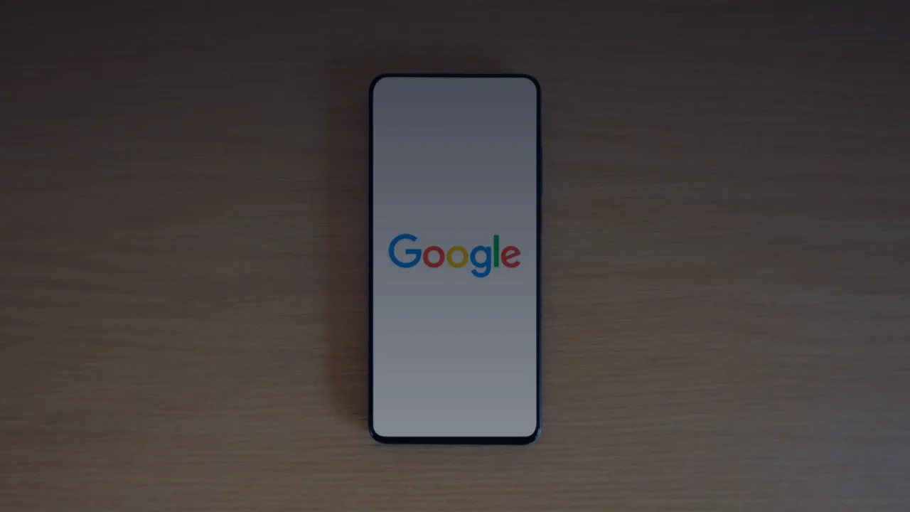 Google é multada em € 403 milhões pela dpc irlandesa por violar rgpd em dados de localização