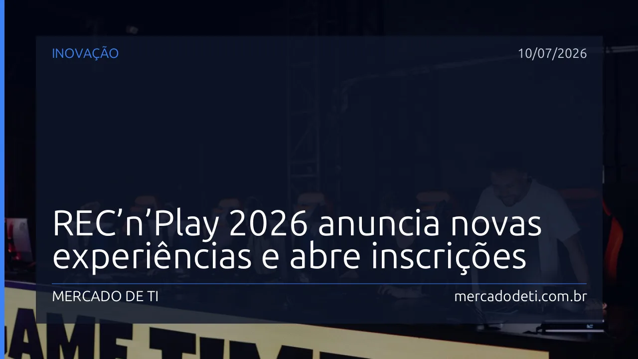 Multidão participando de atividades do REC’n’Play no Bairro do Recife